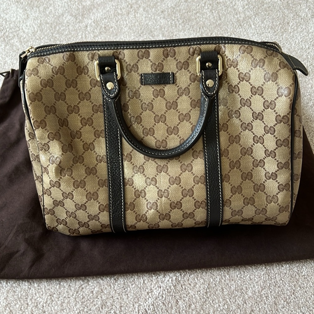 AUTHENTIC Gucci GG Crystal Boston Bag